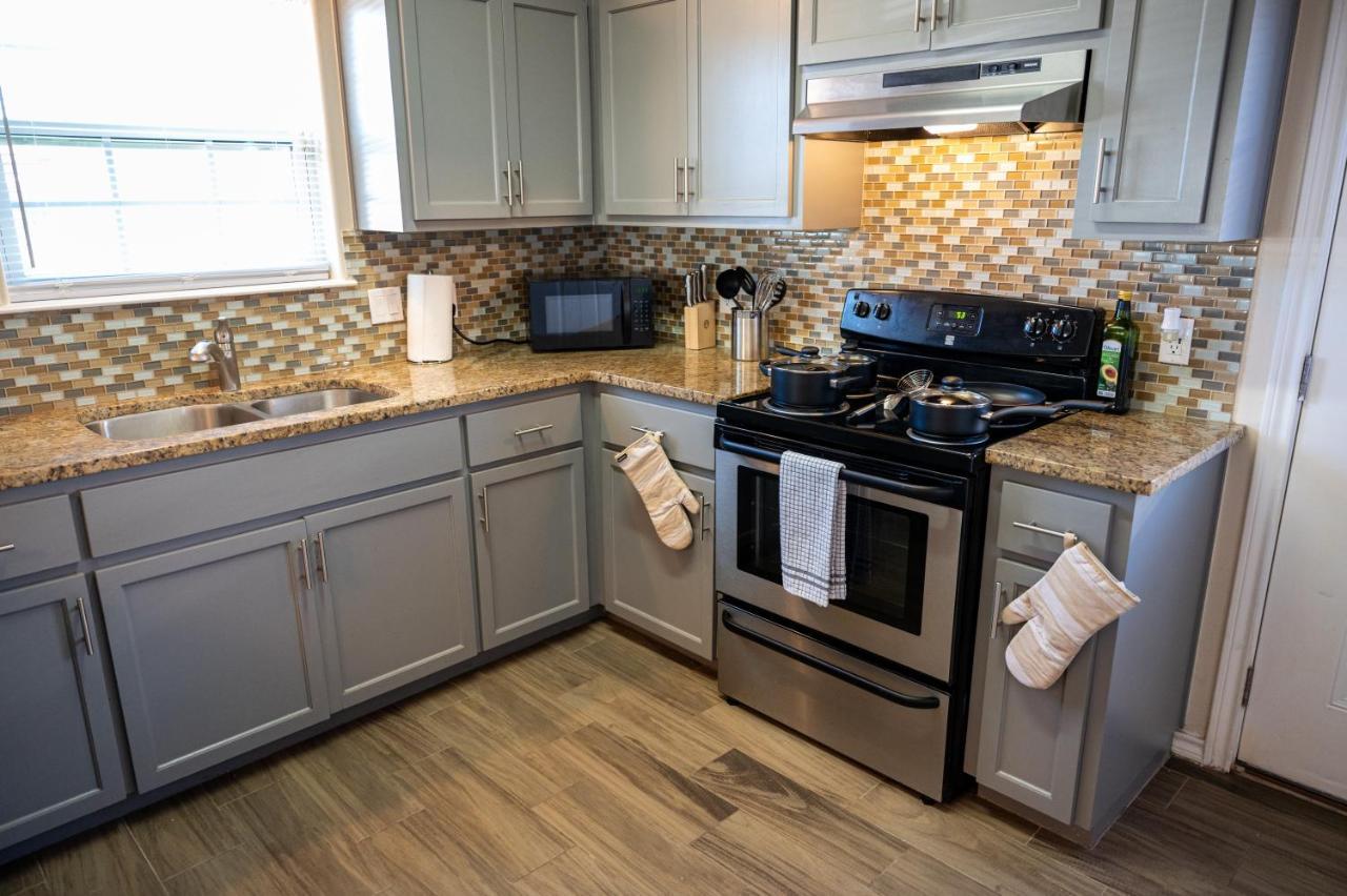 Apartamento Fabulous King Size Bed In A Gated Neighborhood! Edinburg Exterior foto