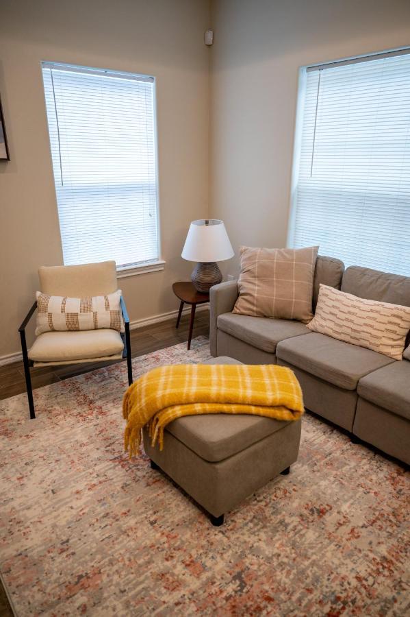 Apartamento Fabulous King Size Bed In A Gated Neighborhood! Edinburg Exterior foto