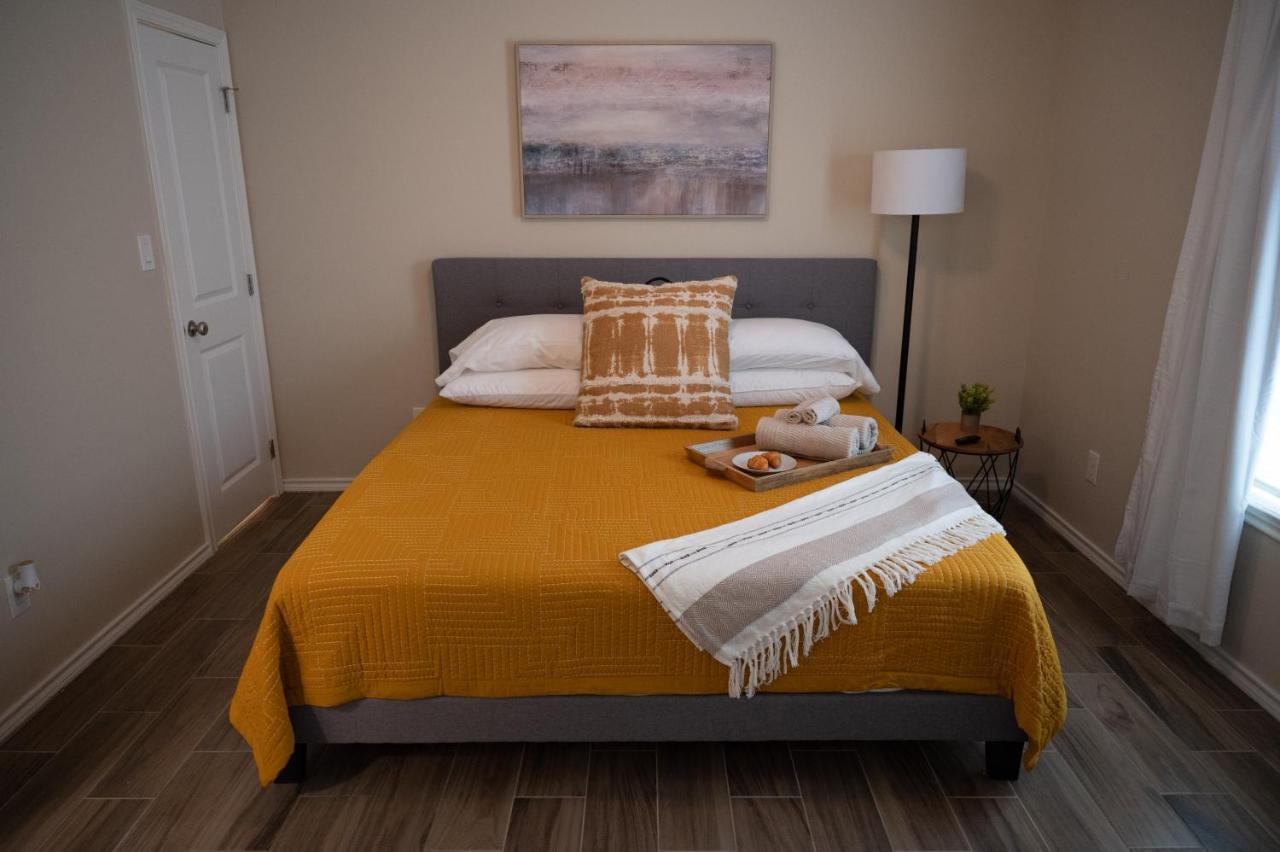 Apartamento Fabulous King Size Bed In A Gated Neighborhood! Edinburg Exterior foto